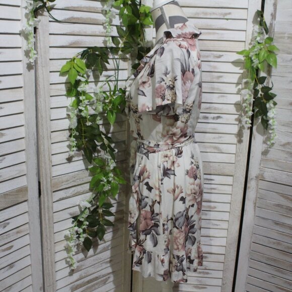 Paige Cardamon floral ruffle wrap dress (735) - Picture 11 of 16